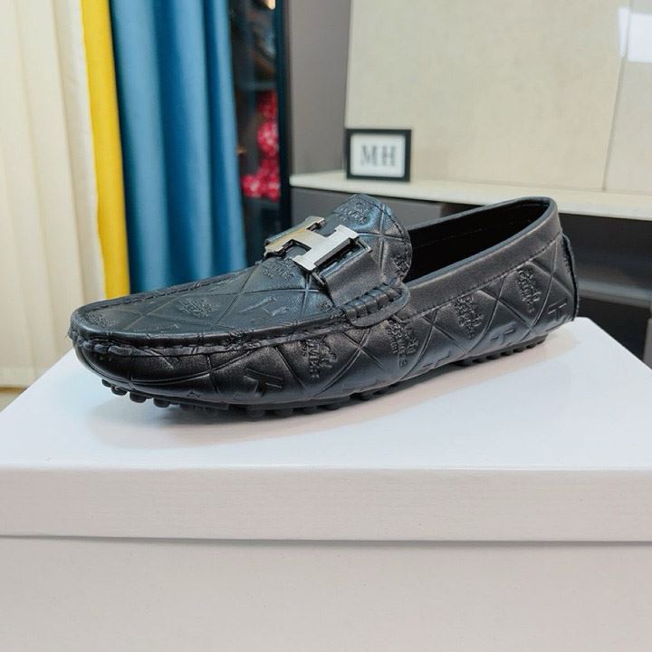 H**mes leather shoes